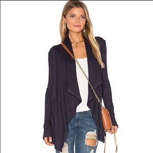 Velvet by Graham & Spencer Med Navy Waffle Waterfall Cardigan Gorgeous Drape EUC